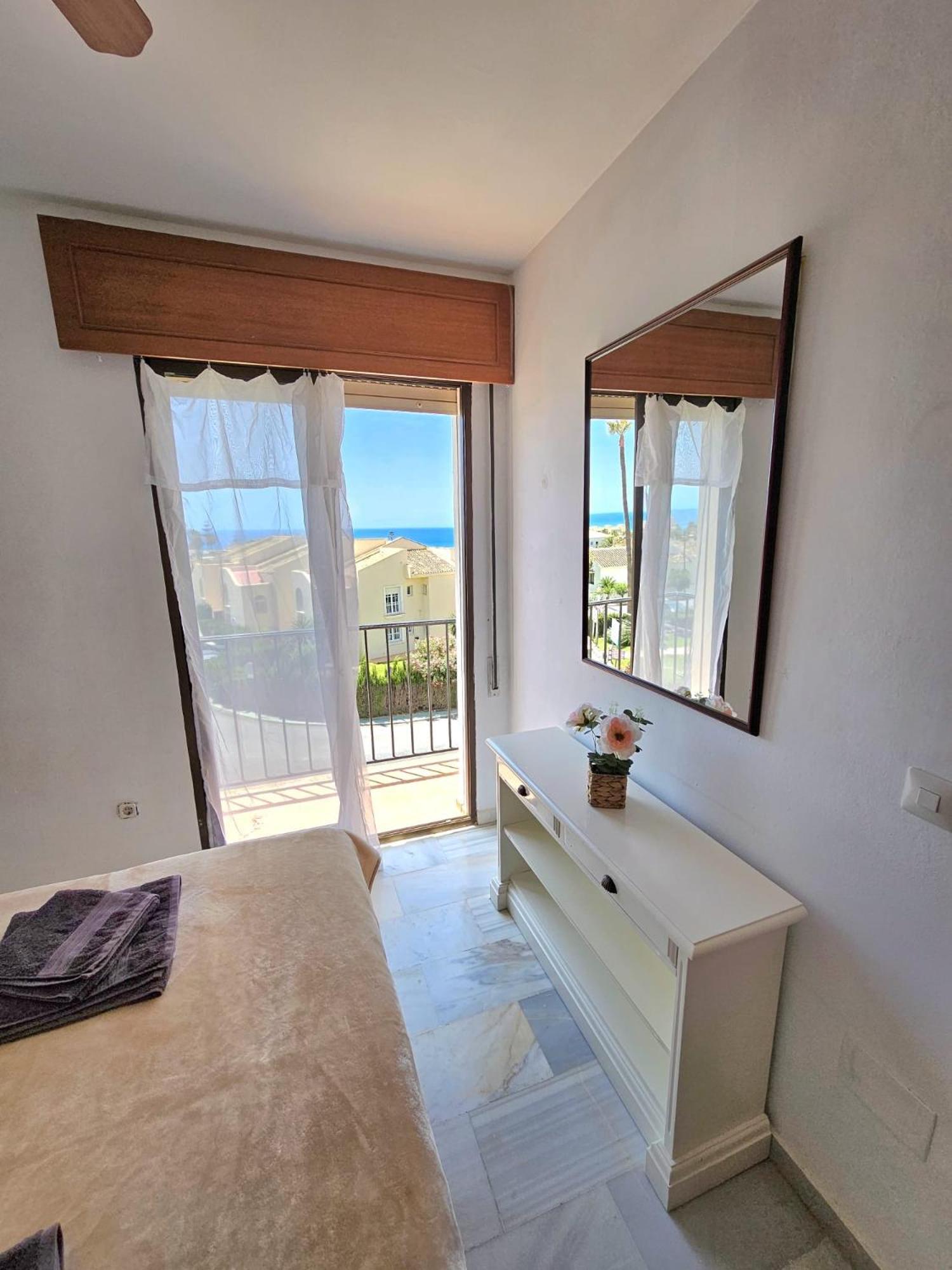 Apartamento Sea View Celeste Costa Del Sol Playa Chapparal La Cala De Mijas Luaran gambar