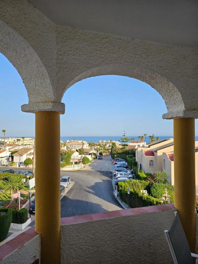 Apartamento Sea View Celeste Costa Del Sol Playa Chapparal La Cala De Mijas Luaran gambar